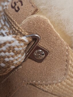 UGG Lowmel - 5