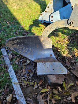 Predám kvalitný pluh štvorák - 5