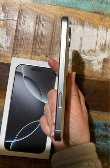 iPhone 16 Pro Max 256 GB, biely titán + púzdra + nové sklo - 5