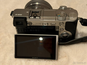 Sony Alpha 6000 - 5