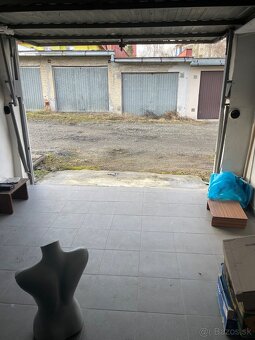 Garáž Tačevská - 5
