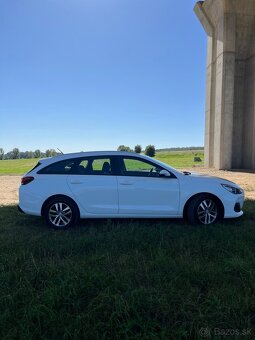 Hyundai i30 kombi 1,6 CRDI 85kw 7/2019 - 5