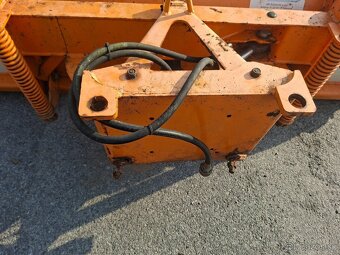 Radlica na sněh čelní otočná multicar - 5