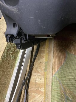 Zadné sedadlo Renault espace r.2008 - 5