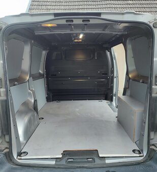Na predaj Peugeot Expert 2.0 Hdi Premium 80600km - 5
