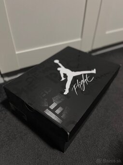 Air Jordan 4 Retro Fear (2024) - 5