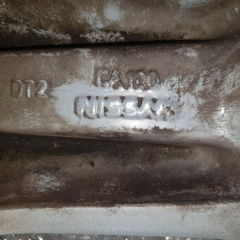 NISSAN disky 5x114,3 R18 7,5J ET35 - 5
