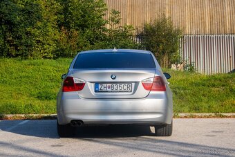 BMW Rad 3 325 d A/T /AJ NA SPLATKY/ - 5
