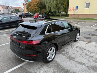Audi e-tron 55 S-LINE 300 kW iba 42tis km Matrix, Pano - 5