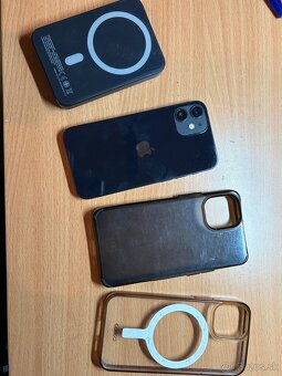 Predám iPhone 12 mini 128 gb + powerbank 10000 mah - 5