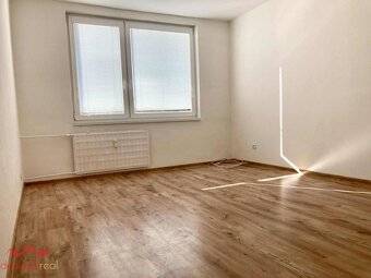 Kompletne prerobená garsónka na Dunajskom nábreží, Komárno - 5