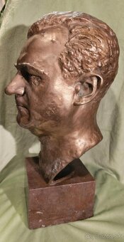 busta Gottwald - bronz - 5