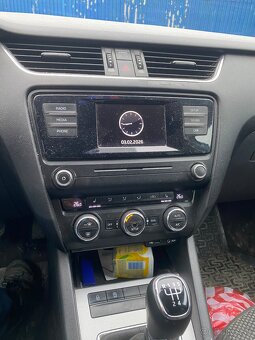 Predam skodu octaviu 3 1.6tdi manual - 5