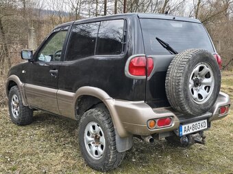 Nissan Terrano II 2.7 - 5