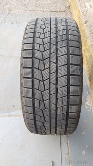 245/35 R20 - 5