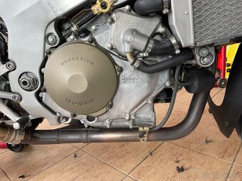 Predám Honda vtr sp1 - 5