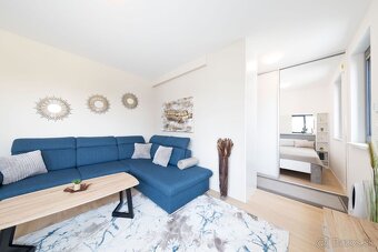 MIKELSSEN - Na predaj výnimočný 1,5 izbový byt s balkónom v - 5