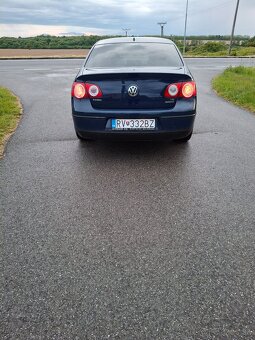 Predám wolksvagen passat b6 - 5