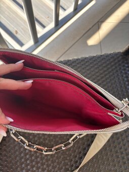 Louis Vuitton - 5