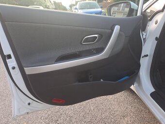 Kia Ceed Sw 64 000km, kombi, 1,4 cvvt, 74kw, 2017 benzin, SR - 5