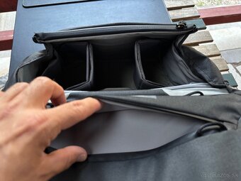 Peak Design Everyday Messenger 13L v2 čierna - 5
