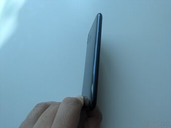 Samsung Galaxy A20e v TOP stave - 5