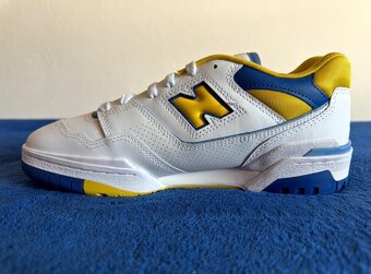 (2) New Balance 550 - 5
