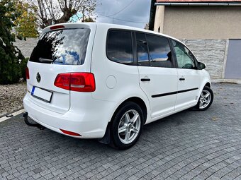Volkswagen Touran 1.6 TDI Premium Comfortline - 5