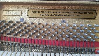 Petrof pianino 2-pedálový - 5