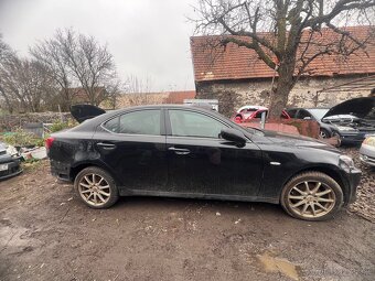 LEXUS IS220d - rozpredám na diely - 5