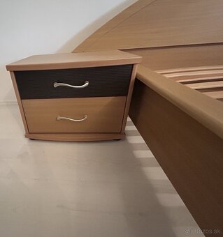 Manželská posteľ 180 x 200 + nočné stolíky - 5