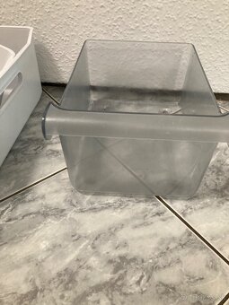 Zásuvky do mrazničky - 5