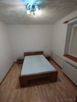 DOMČEK VO SVITE - 5