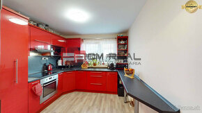 Exkluzívne na predaj novší rodinný dom v Košeci, 682 m2 - 5