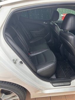 KIA optima 1.7. CRDi TX A/T - 5