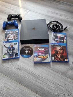 Ponúkam PS4 slim 500 GB - 5