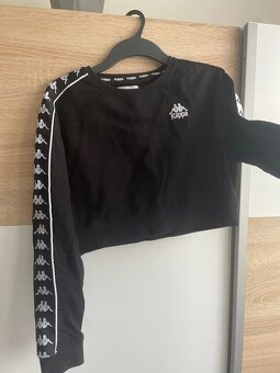 Dámska crop mikina Kappa – veľkosť M, čierna, pásy s logom - 5