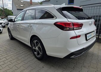 Hyundai i30 1.5-1.MAJITEL-AUTOMAT-ZÁRUKA - 5