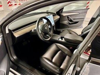 Tesla Model 3 SR + Refresh LFP, 79tisíc km, r.v. 08/21 - 5