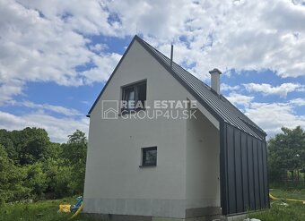 PREDAJ: HRUBÁ STAVBA 2 PODLAŽNÉHO RD - 5