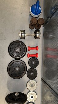 Činky, závažia, tyč na posilňovanie pre domáci gym - 5