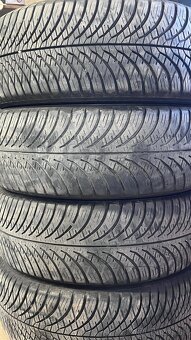 Yokohama bluearth 4s 215/60r16 - 5