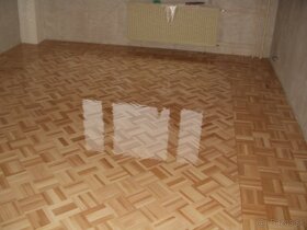 Pokladka linolea a PVC, renovácie drevenej podlahy. - 5