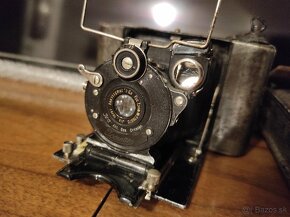 Starý fotoaparát Jcarette - 5