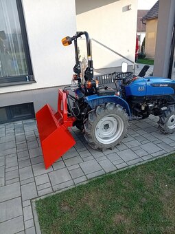 Transportný box hydraulicky sklápateľný za malotraktor - 5