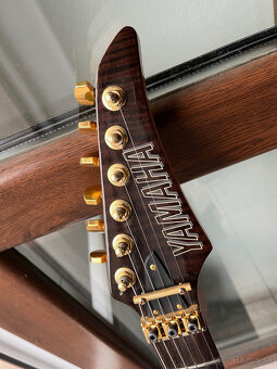 Yamaha 821D - 5
