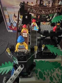 Lego 6273 - pirátsky set Rock Island Refuge - 5