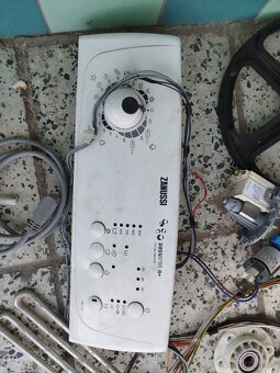 Predám Zanussi diely - 5