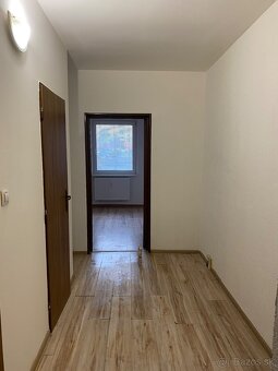 Maľovanie bytov, domov a kancelárií – kvalitne a spoľahlivo - 5