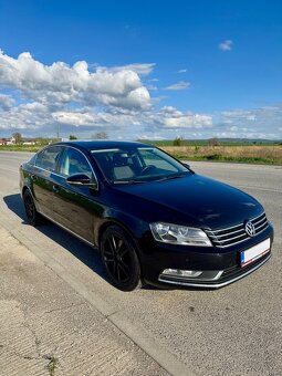 Volkswagen Passat 2.0 TDI Comfortline DSG - 5